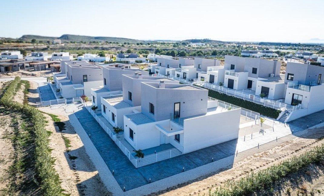 New Build - Semidetached - BAÑOS Y MENDIGO